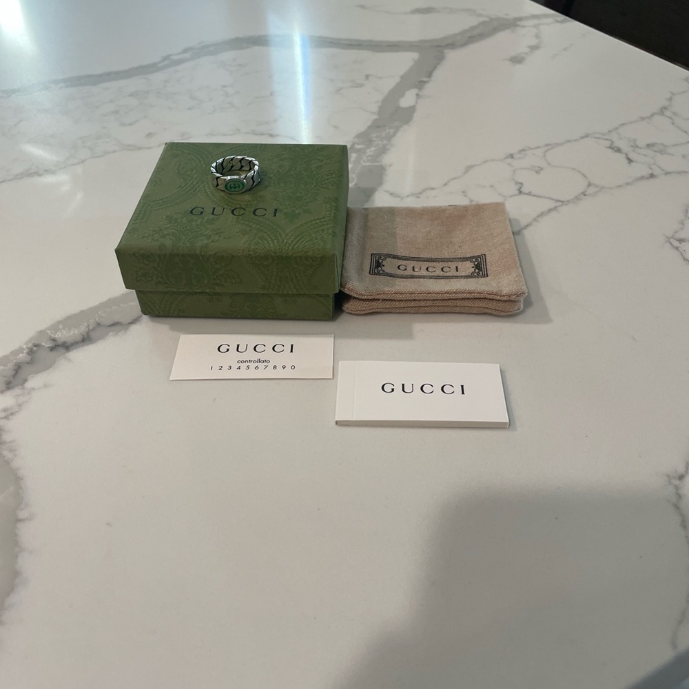 Gucci Green Enamel Sterling Silver Ring - Picture 5 of 7